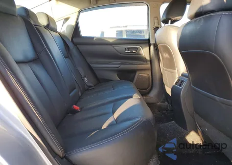 2018 Nissan Altima 2.5 z USA, uszkodzony, nr VIN 1N4AL3AP6JC190336